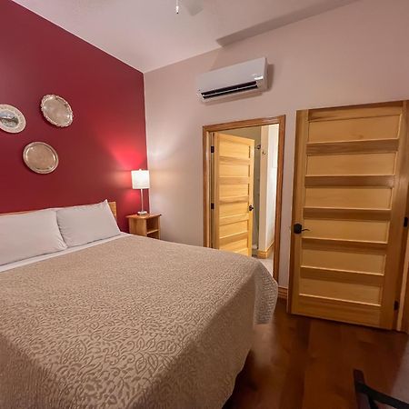 Goldfinch Suites Elkader المظهر الخارجي الصورة