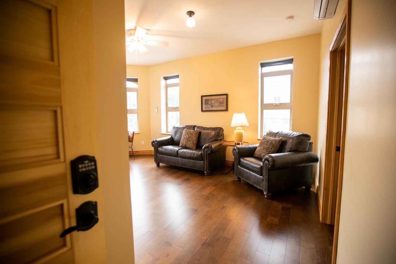 Goldfinch Suites Elkader المظهر الخارجي الصورة